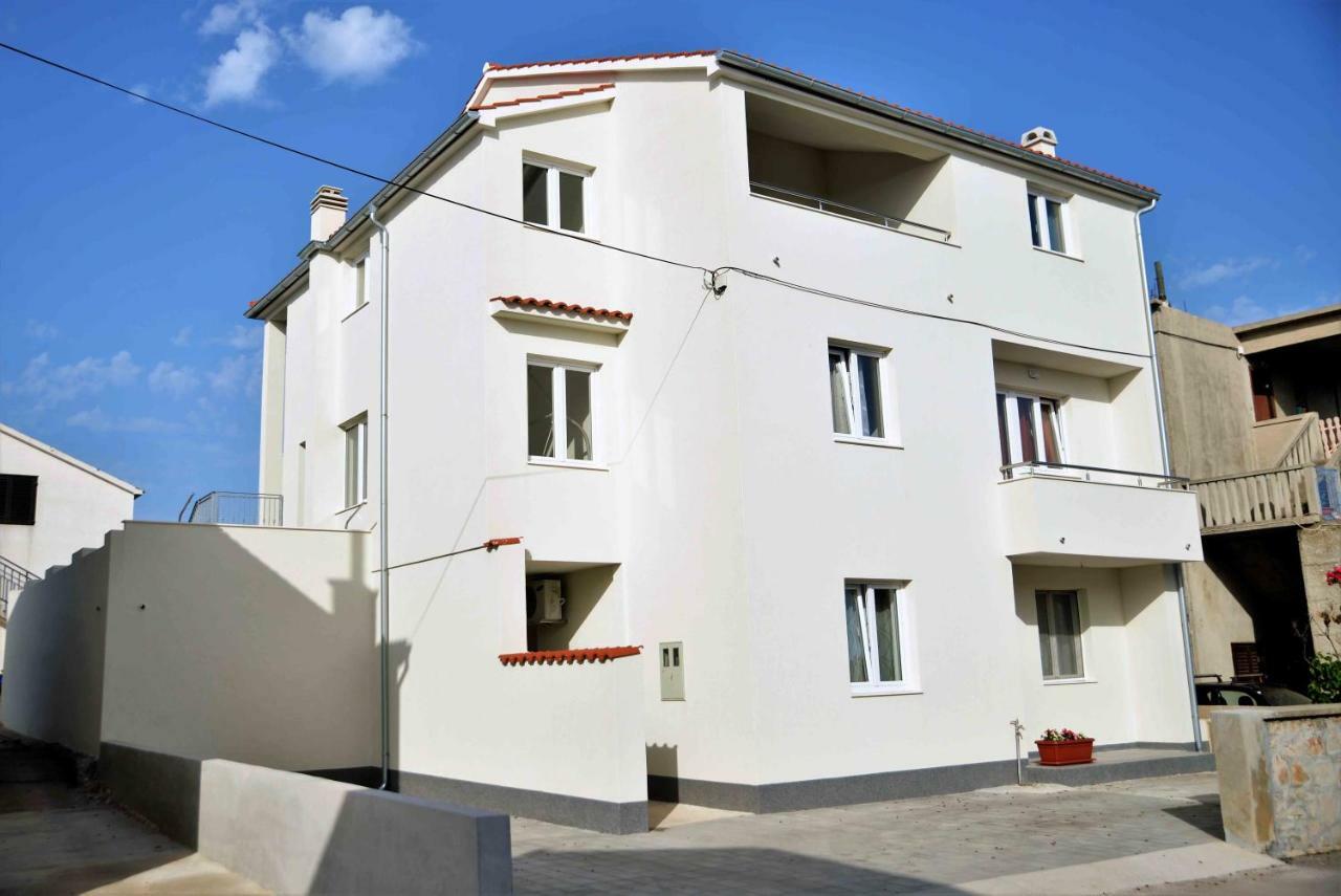Apartments Enida Betina  Exteriör bild